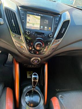 2017 Hyundai Veloster Turbo
