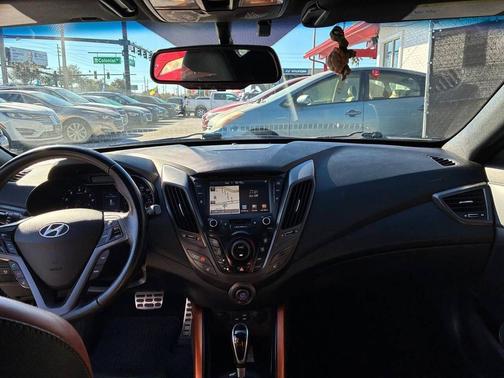 2017 Hyundai Veloster Turbo