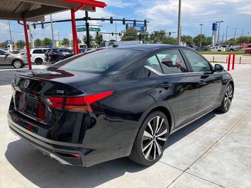 2020 Nissan Altima 2.5 SR