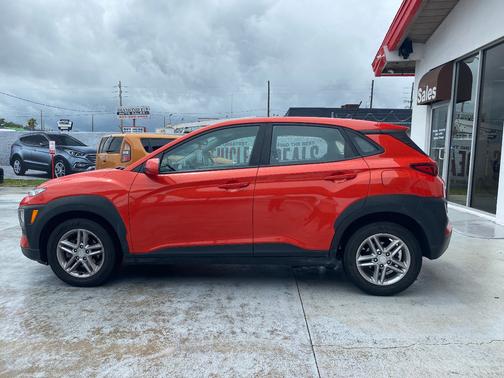 2020 Hyundai KONA SE