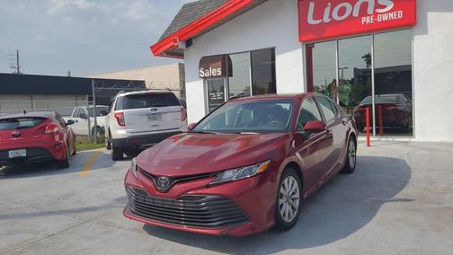 2020 Toyota Camry LE