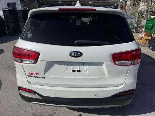 2018 Kia Sorento EX
