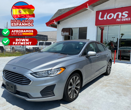 2020 Ford Fusion SE