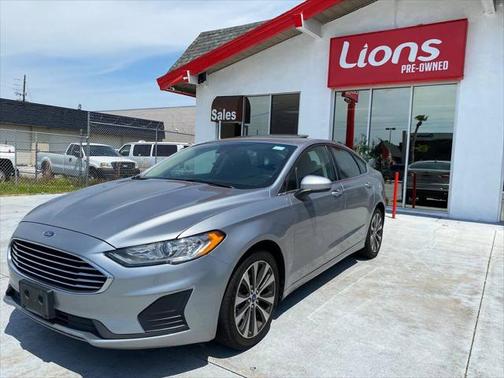 2020 Ford Fusion SE
