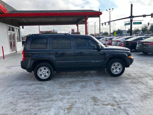 2016 Jeep Patriot Sport