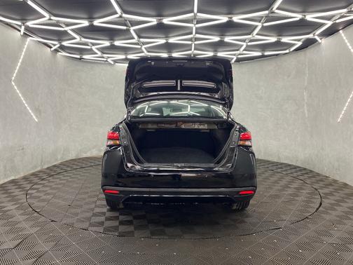 2022 Nissan Versa