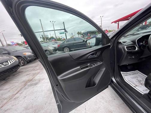 Nightfall Gray Metallic 2020 Chevrolet Equinox 1LT