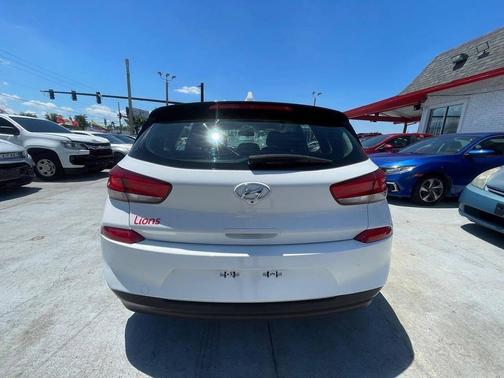 Ceramic White 2019 Hyundai Elantra GT Base