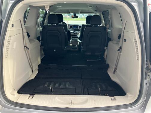 2019 Chrysler Pacifica Touring