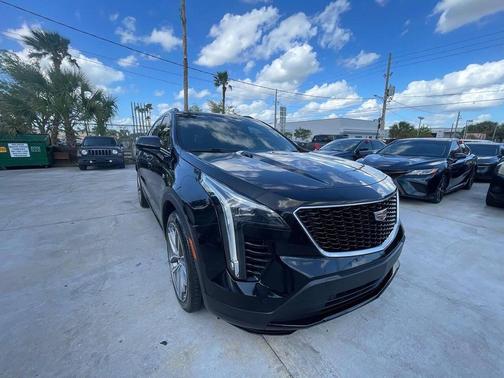 Stellar Black Metallic 2019 Cadillac XT4 Sport