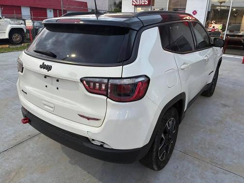 White Clearcoat 2019 Jeep Compass Trailhawk