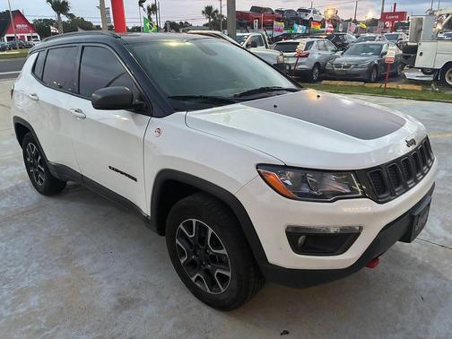 White Clearcoat 2019 Jeep Compass Trailhawk
