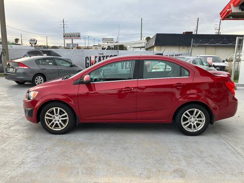 2016 Chevrolet Sonic LT