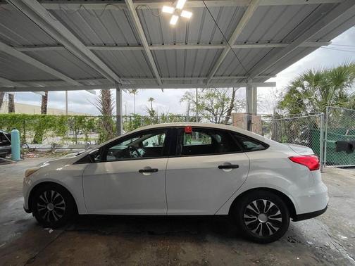 2015 Ford Focus S