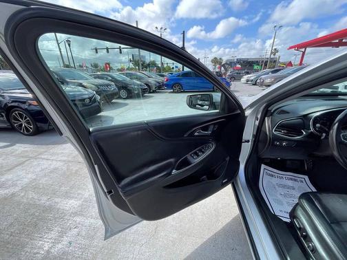 2017 Chevrolet Malibu 1LT