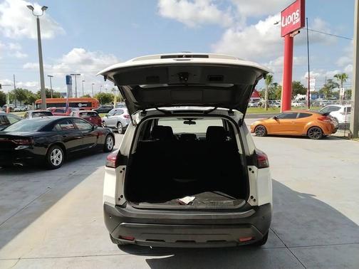 2021 Nissan Rogue S