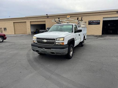 2005 Chevrolet Silverado 2500 Work Truck