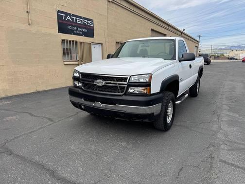 Summit White 2007 Chevrolet Silverado 2500 LS H/D Classic