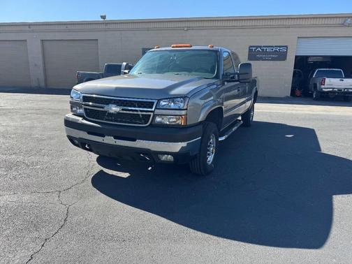 2006 Chevrolet Silverado 2500 LT H/D Extended Cab