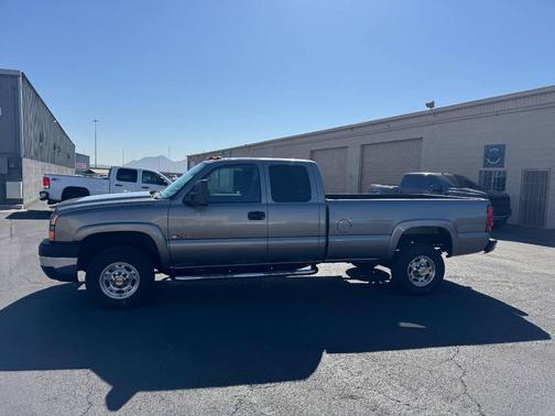 2006 Chevrolet Silverado 2500 LT H/D Extended Cab