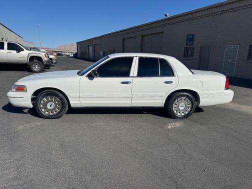 2005 Ford Crown Victoria Police Interceptor