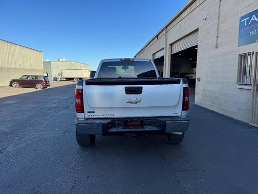 2010 Chevrolet Silverado 1500 LS