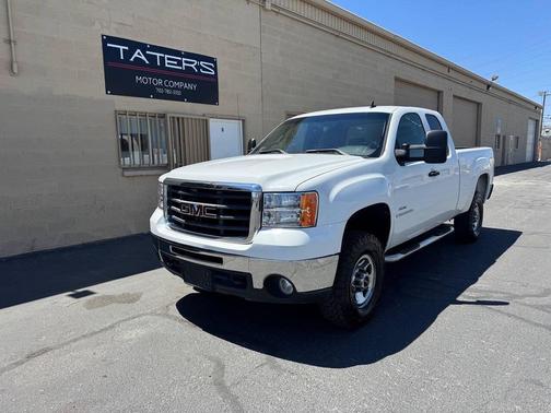 Summit White 2009 GMC Sierra 2500 SLE Extended Cab