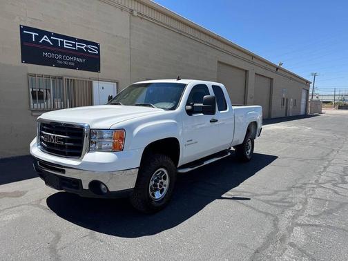 Summit White 2009 GMC Sierra 2500 SLE Extended Cab