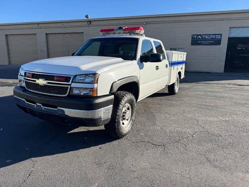 2005 Chevrolet Silverado 2500 H/D Crew Cab