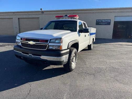 2005 Chevrolet Silverado 2500 H/D Crew Cab