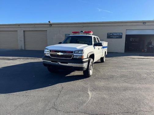 2005 Chevrolet Silverado 2500 H/D Crew Cab