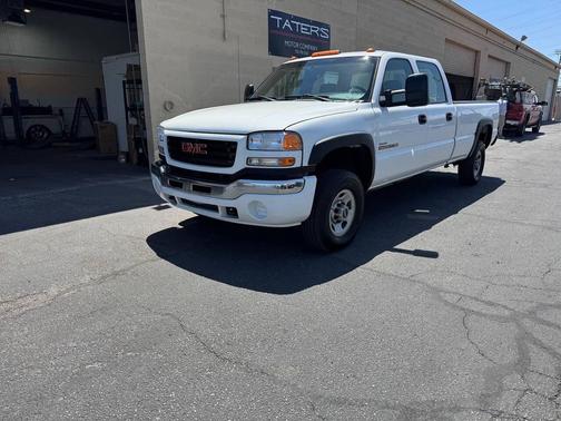 Summit White 2006 GMC Sierra 2500 W/T