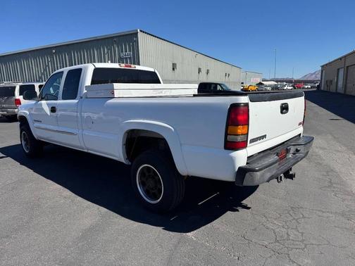 2003 GMC Sierra 2500 SLE H/D Extended Cab