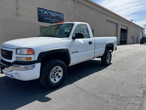 Summit White 2005 GMC Sierra 3500 Work Truck