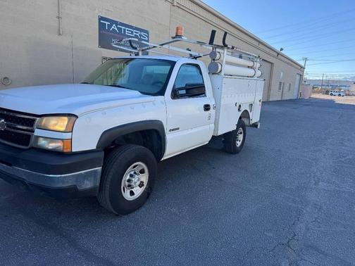 2007 Chevrolet Silverado 3500 LS Classic