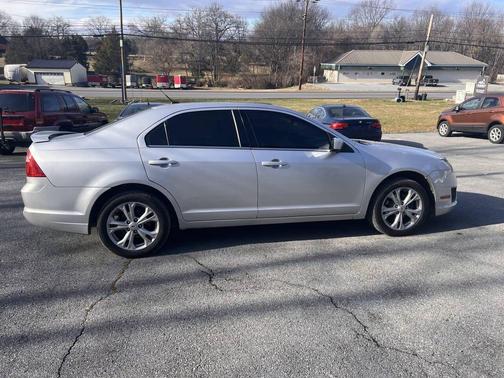 2012 Ford Fusion SE