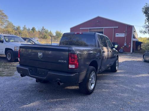 2017 RAM 1500 Express