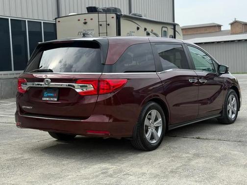 Burgnd 2018 Honda Odyssey EX-L