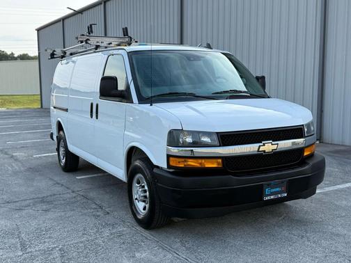 2020 Chevrolet Express 2500 RWD 2500 Regular Wheelbase WT