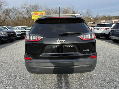 2019 Jeep Cherokee Latitude