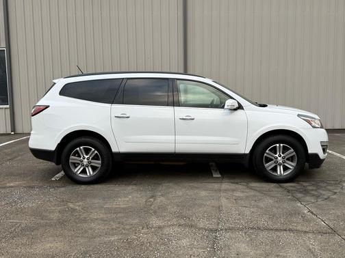 2016 Chevrolet Traverse 2LT