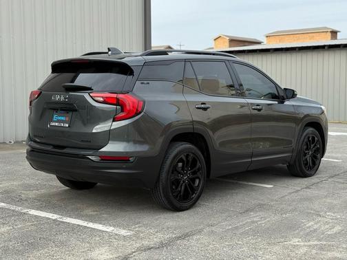 2021 GMC Terrain SLE