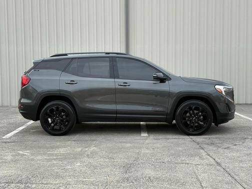 2021 GMC Terrain SLE