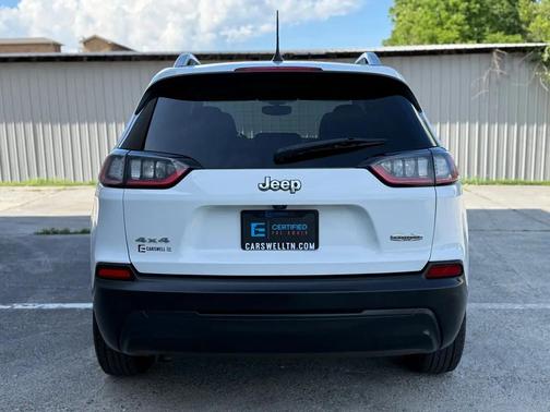 Bright White Clearcoat 2019 Jeep Cherokee Latitude Plus