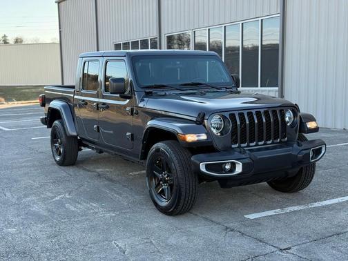 2021 Jeep Gladiator Sport S