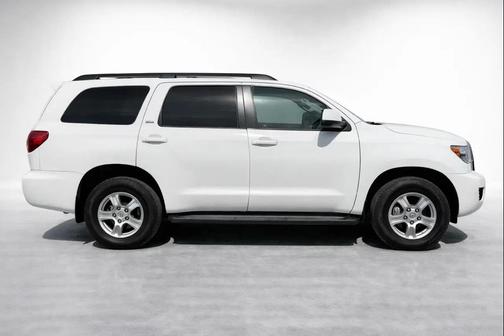 Super White 2012 Toyota Sequoia SR5