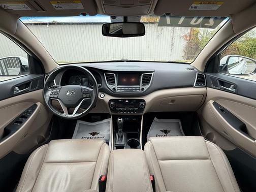2017 Hyundai TUCSON Limited