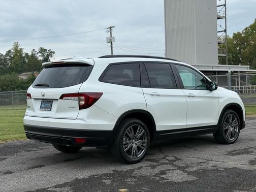 2022 Honda Pilot 2WD Sport