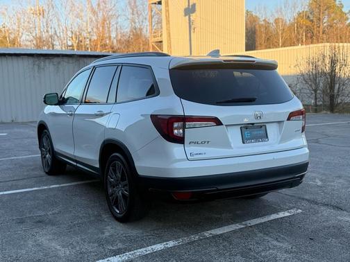 2022 Honda Pilot 2WD Sport