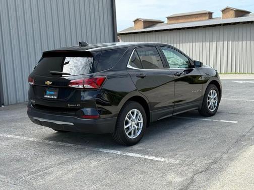 Mosaic Black Metallic 2023 Chevrolet Equinox 1LT